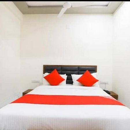 Hotel New Lake View Ahmedabad Luaran gambar