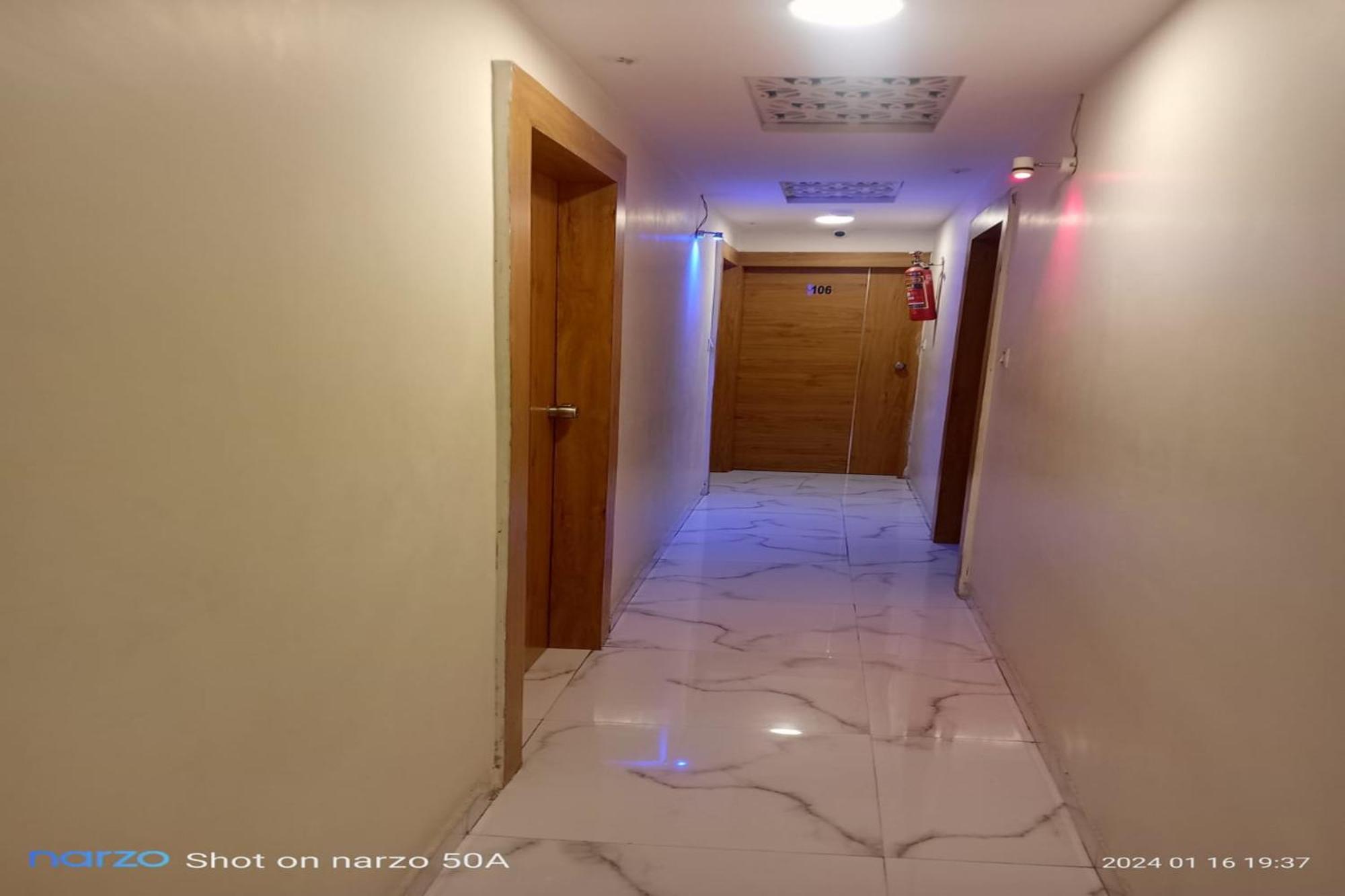 Hotel New Lake View Ahmedabad Luaran gambar